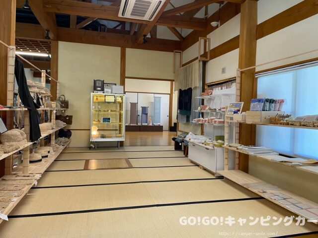 道の駅 からむし織の里しょうわ 車中泊 レビュー 実際に泊まってみた感想 評価 ブログ トイレ 気温 駐車場 騒音