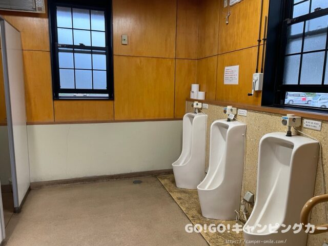 道の駅 からむし織の里しょうわ 車中泊 レビュー 実際に泊まってみた感想 評価 ブログ トイレ 気温 駐車場 騒音