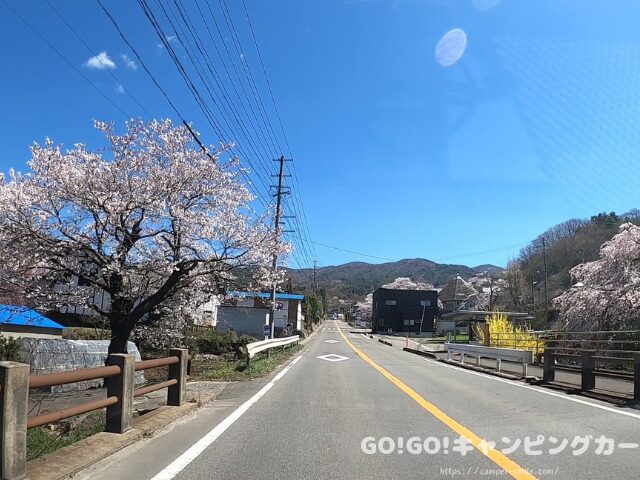 キャンプ場 アクセス道路
山道 キャンプ場
キャンプ場 入口 看板
福島 キャンプ場 道順
自然公園 アクセス
