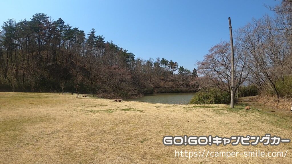 昼のキャンプ場 景色